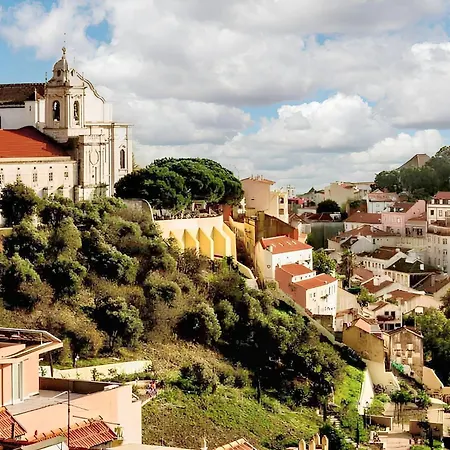 Apartamento Comfortable With Balcony And Sea View In 50 M²