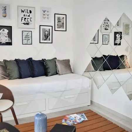 Cozy In 50 M² Sea View Lisbona