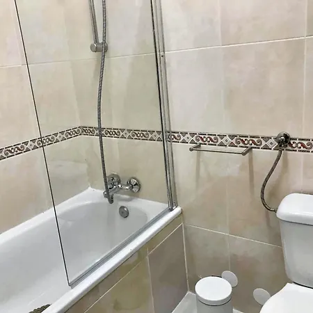 Cozy In 50 M² Sea View Лісабон